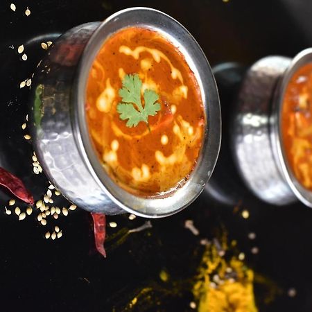 Hotel Red Velvet At Delhi Airport Ню Делхи Екстериор снимка